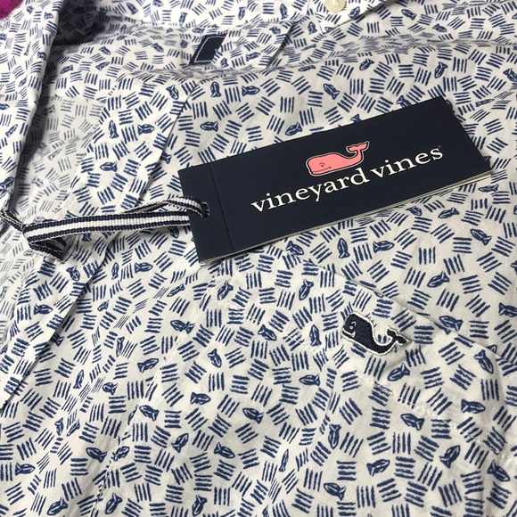 Vineyard Vines Other - Vineyard Vines Fish Dash Tucker shirt slim fit XL